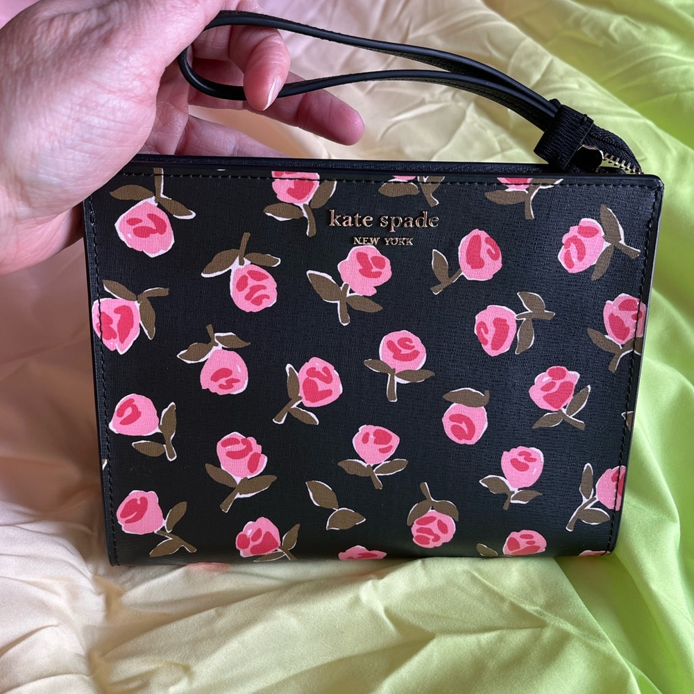 Beautiful Kate Spade PINK ROSE Wristlet - Picture 6 of 7